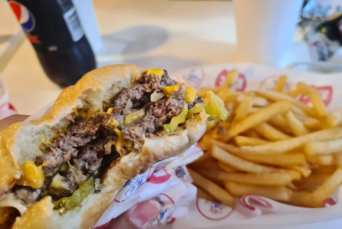 Highlights, Broken Hearts Burger Club - Ashgrove