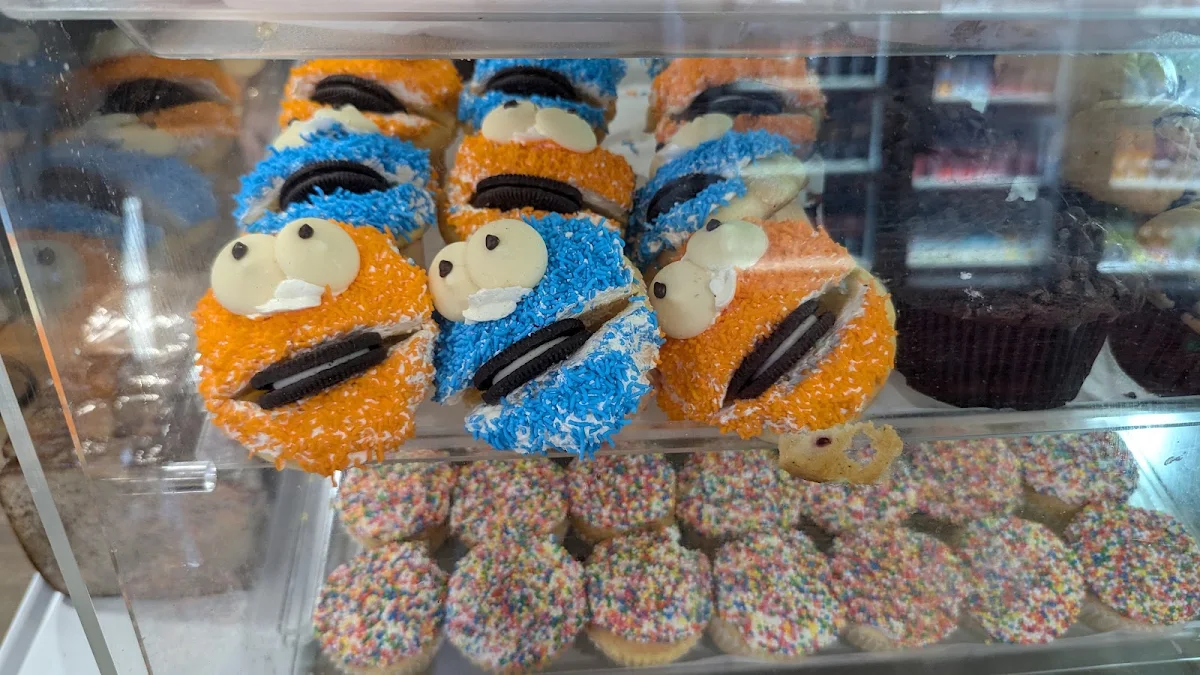 Highlights, Fairbairn Bakery on Clermont