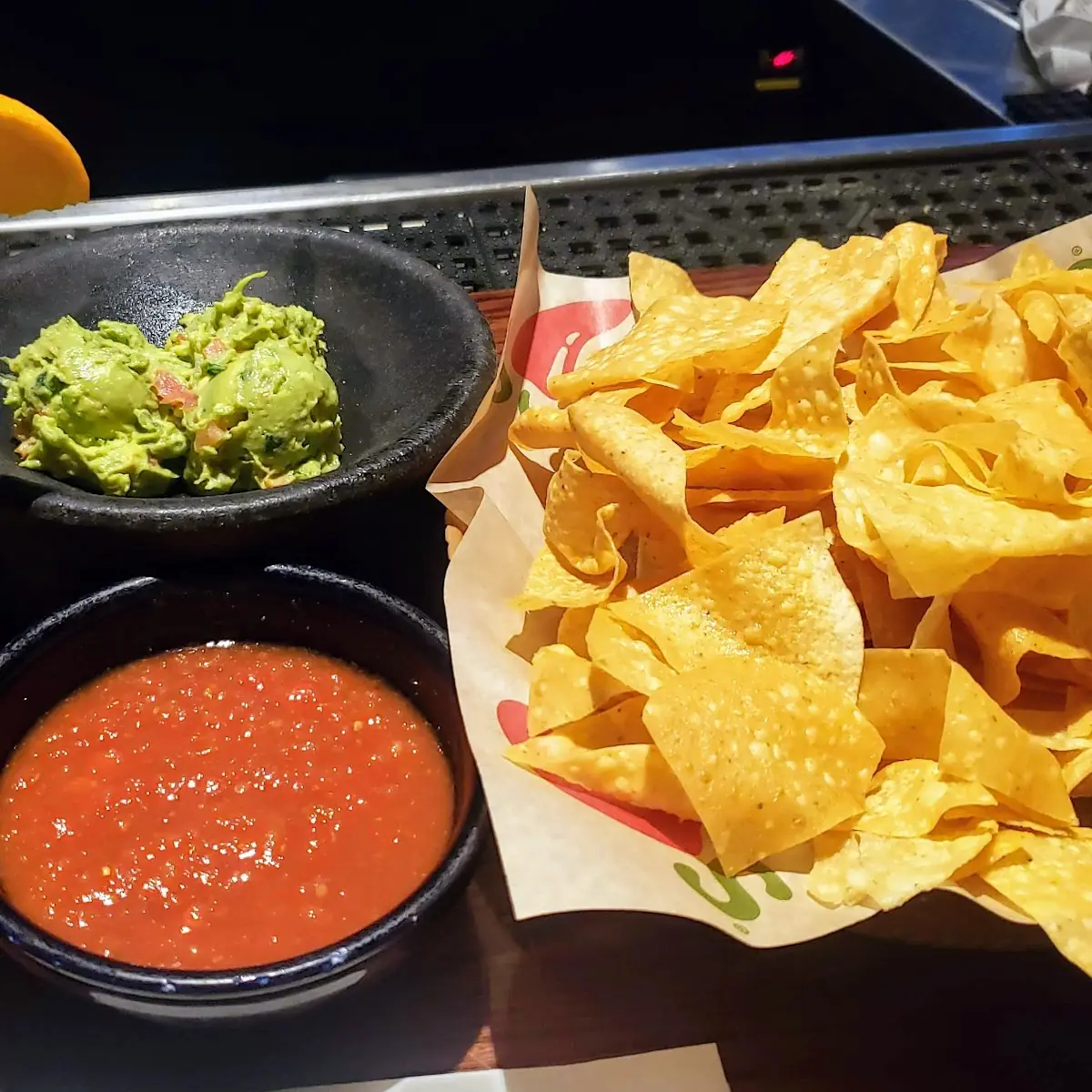Chips & Guacamole