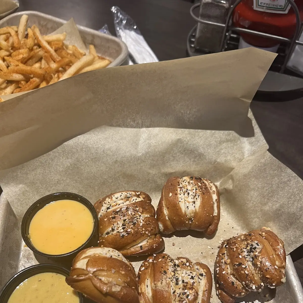 Pretzel Bites