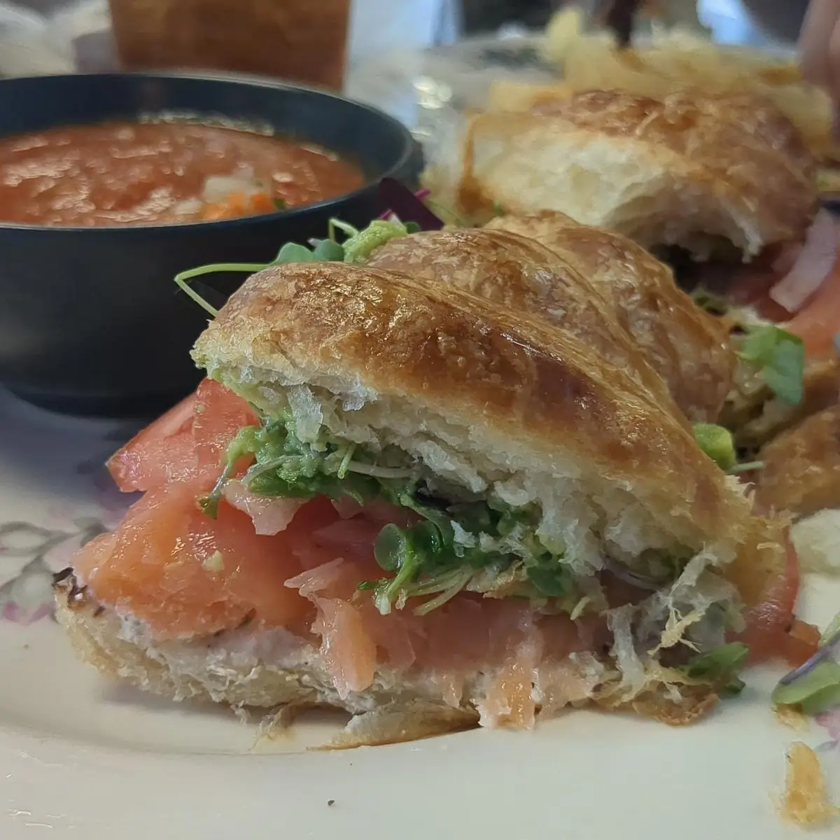 Croissant Smoked Salmon