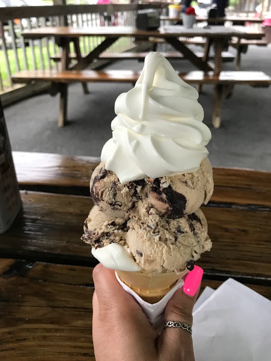 Cappuccino Crunch with Vanilla Soft Serve