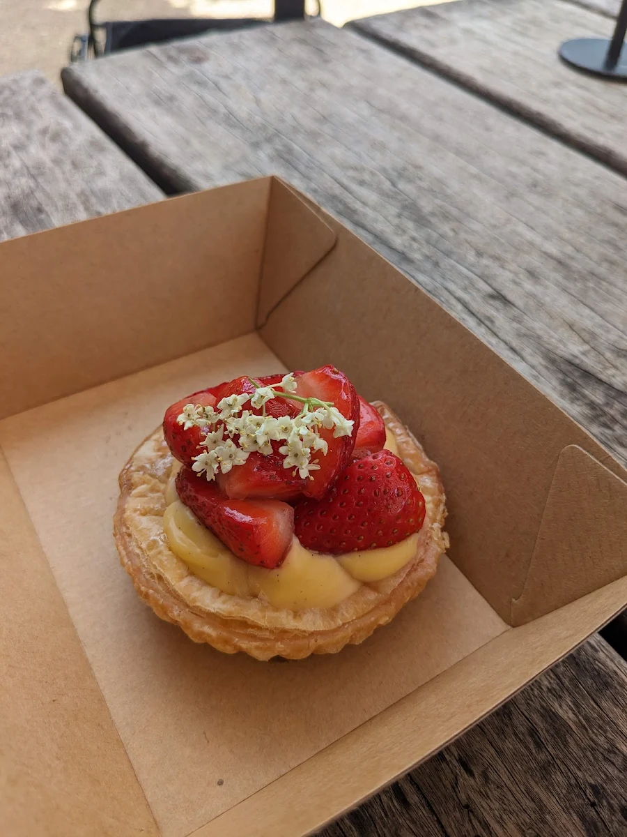 Highlights, Custard Canteen
