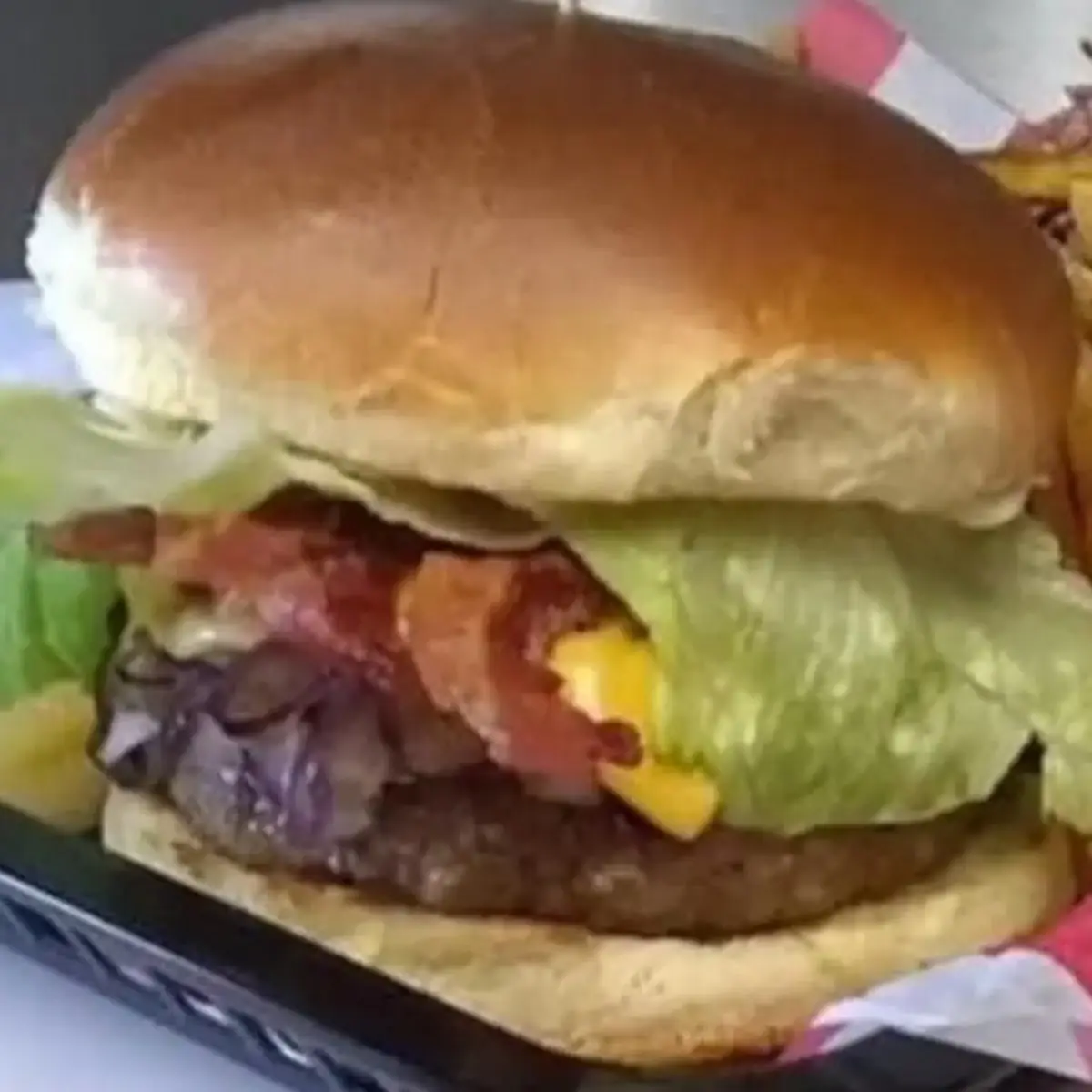Bacon Cheeseburger