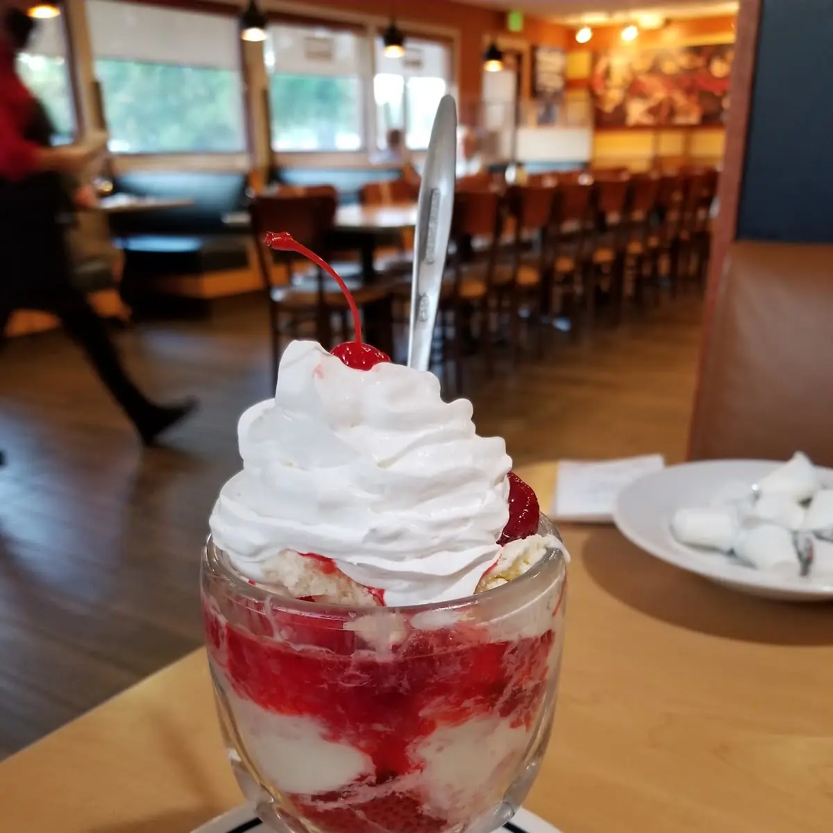 Strawberry Sundae