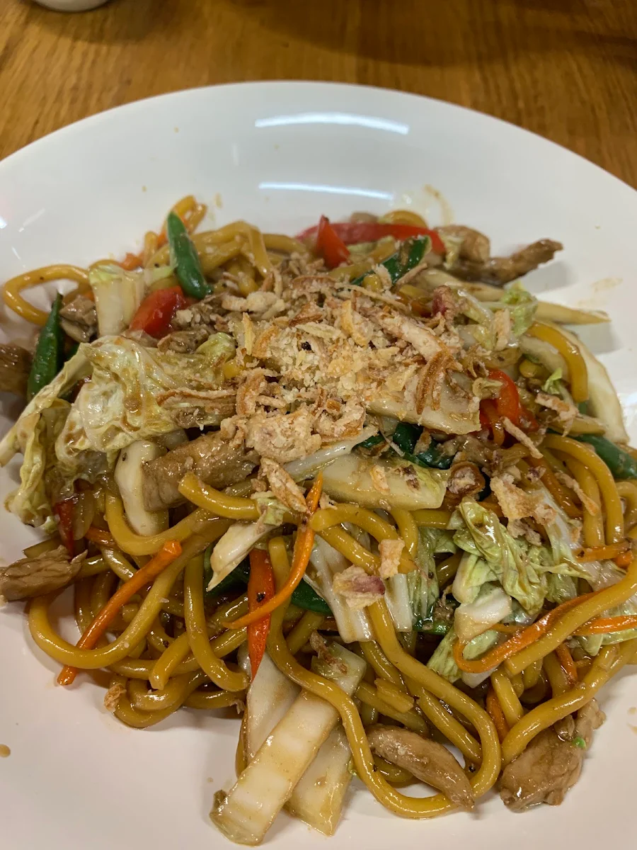 Stir Fried Egg Noodles Pansit Miki