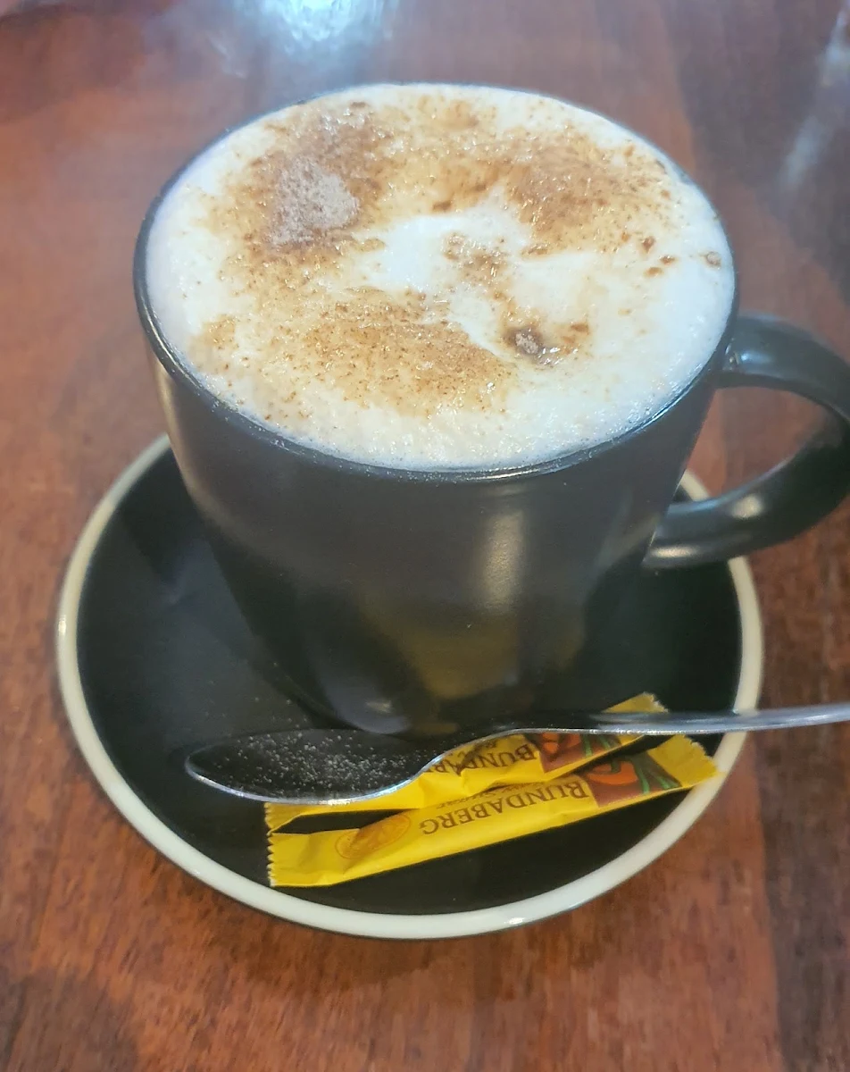 Chai Latte, Criterion Hotel