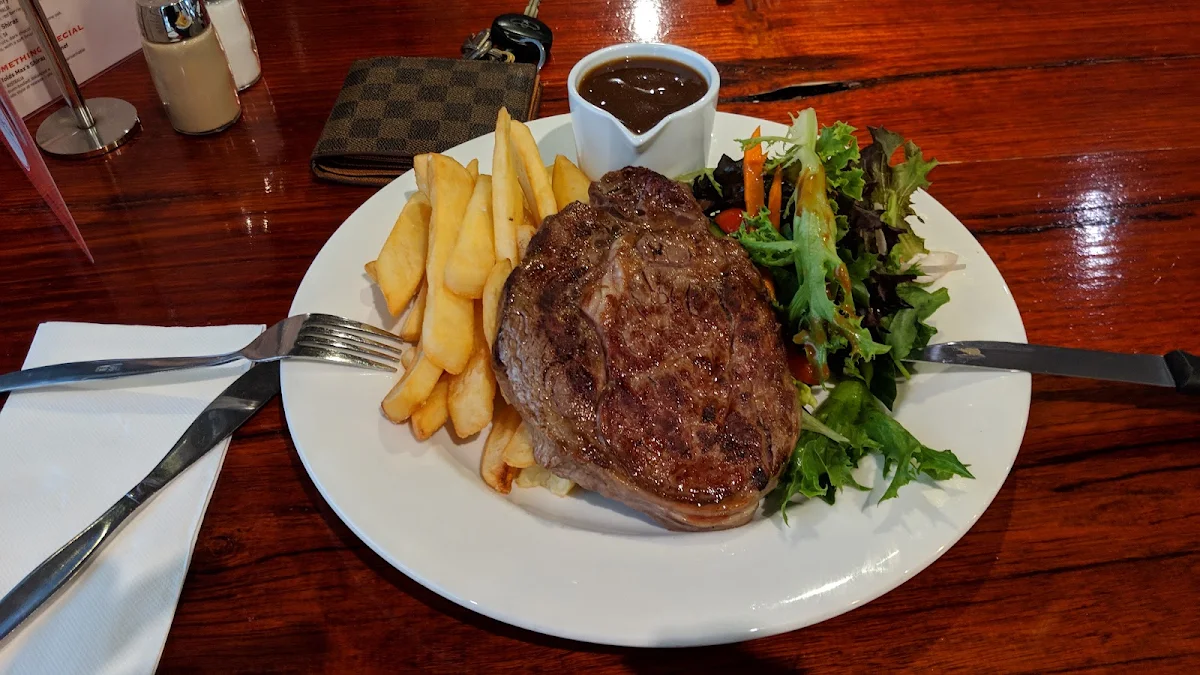 Porterhouse Steak 300g, Criterion Hotel
