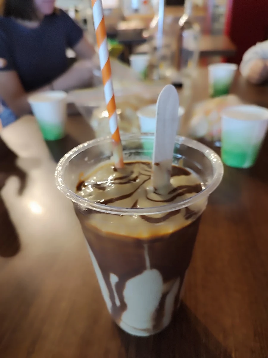 Avocado Smoothie, Shalom St Lucia Indonesian Restaurant