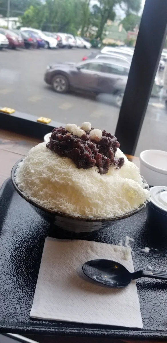 Snow Milk with Red Beans