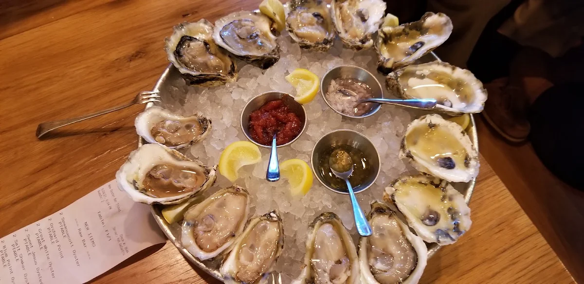 Fresh Oysters with Lemon and Sauce