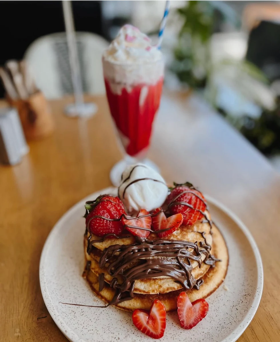 Highlights, Judith’s Cafe