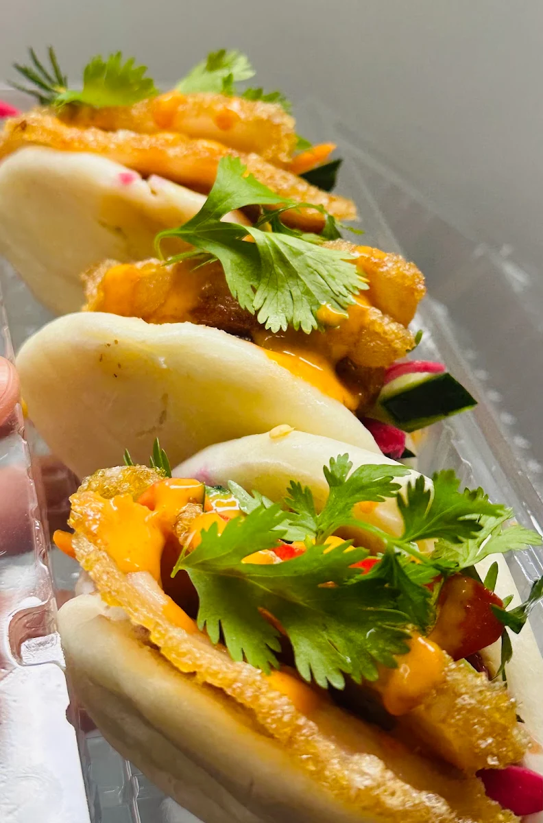 Bao Bun Prawns 3pcs, Grovedale Thai