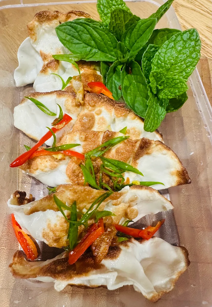 Highlights, Grovedale Thai