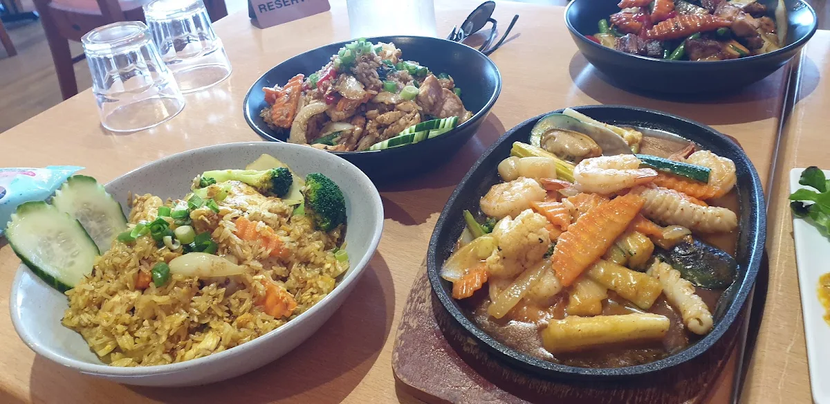 Pineapple Fried Rice, Grovedale Thai