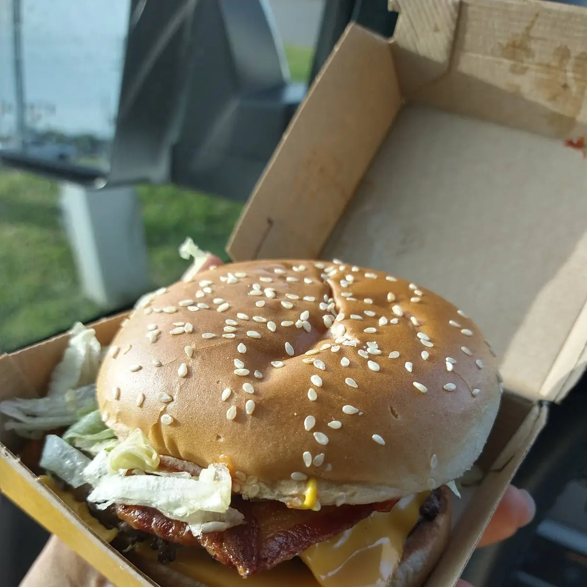 Travis Scott Burger