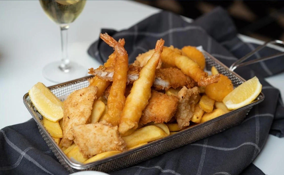 Fish and Chips, Table 2164