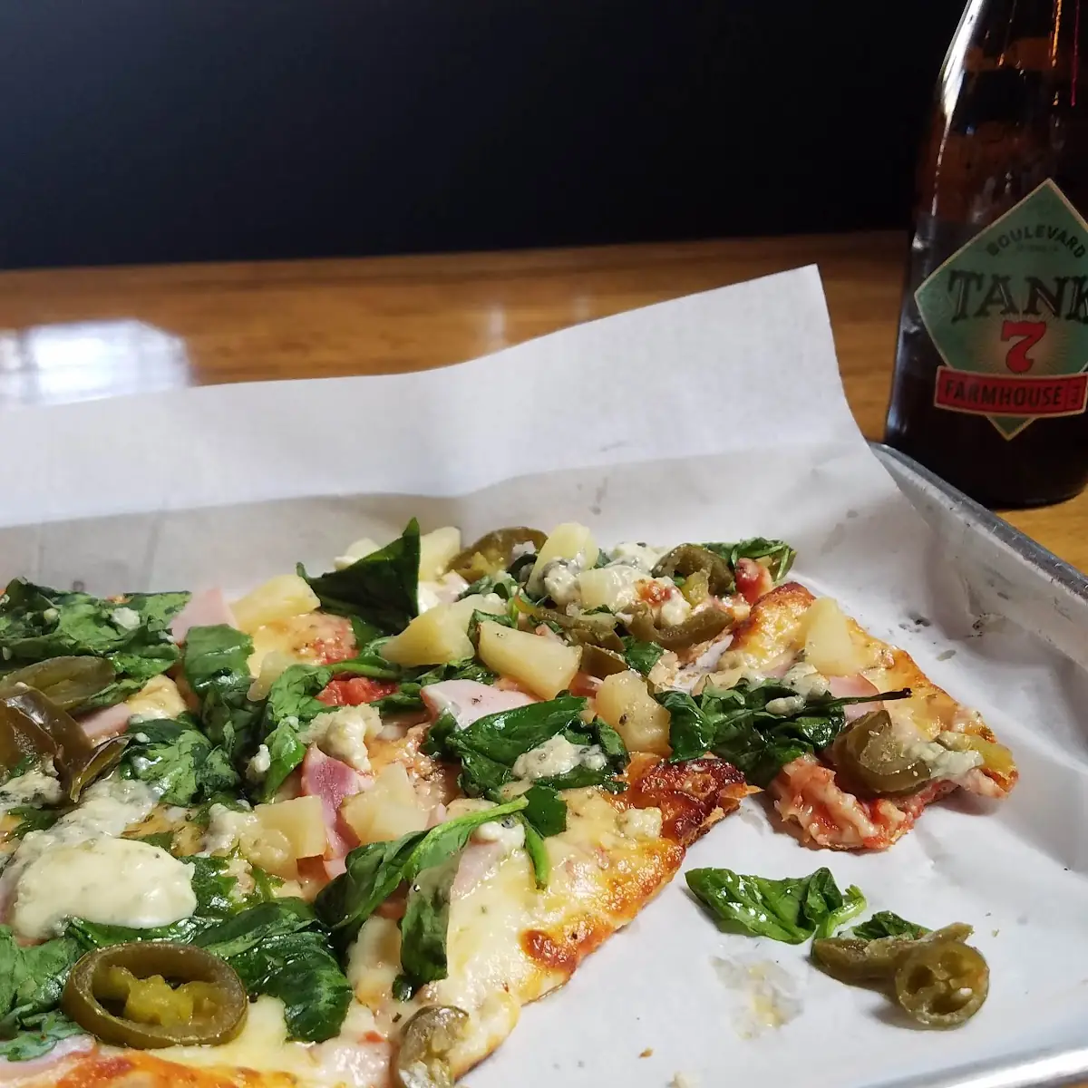 Melvin Slice Has Ham Spinach Blue Cheese Pineapple Jalapenos