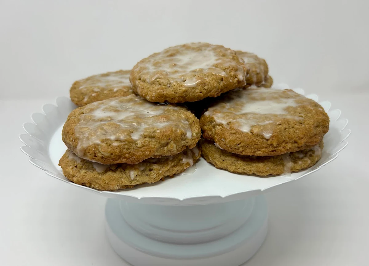 Iced Oatmeal Cookie