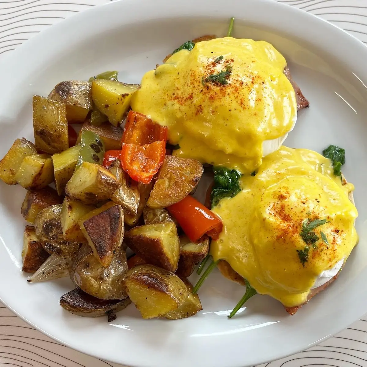 Eggs Benedict