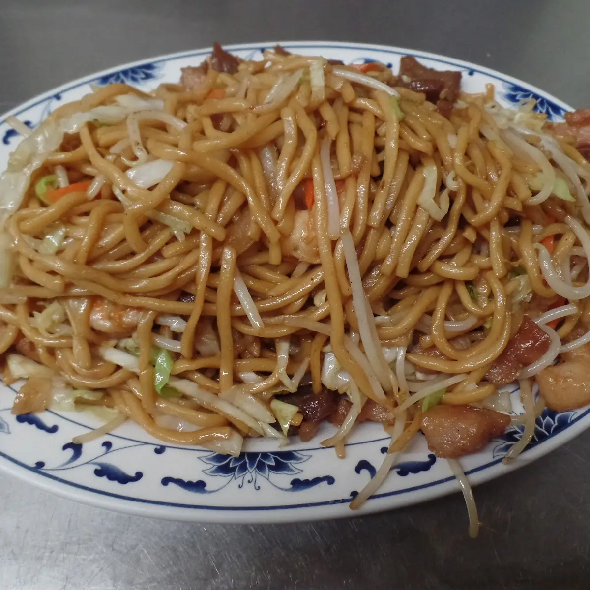 Chicken Lo Mein
