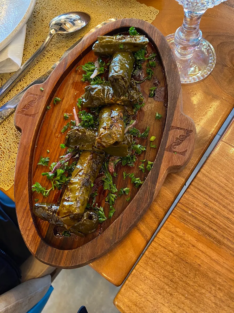 Yalanjee Grape Leaves 6 pcs
