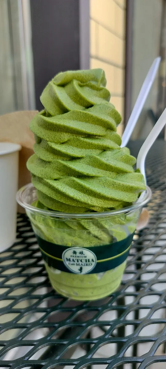 Soft-Serve Ice Cream Matcha