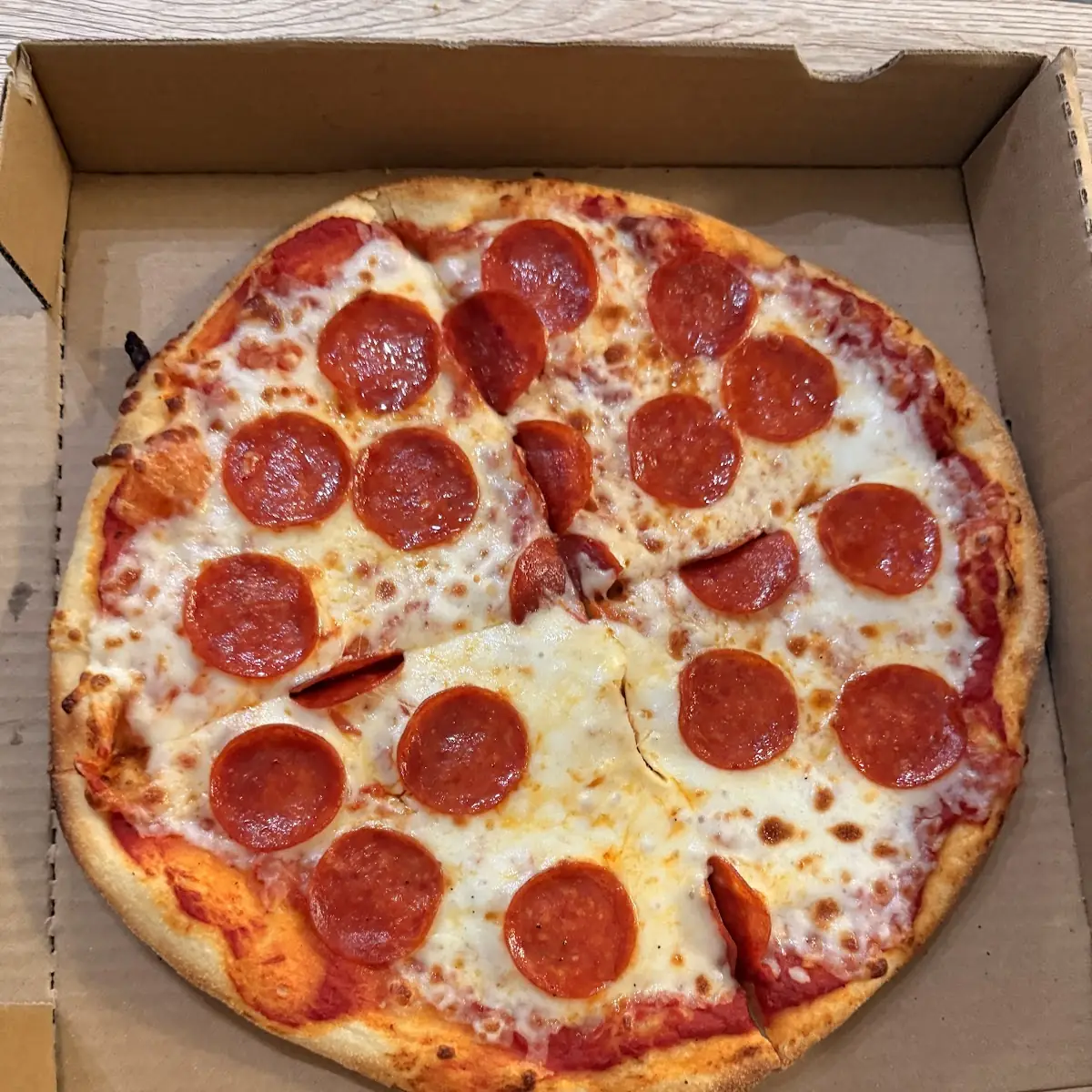 Pizza Salami Halal