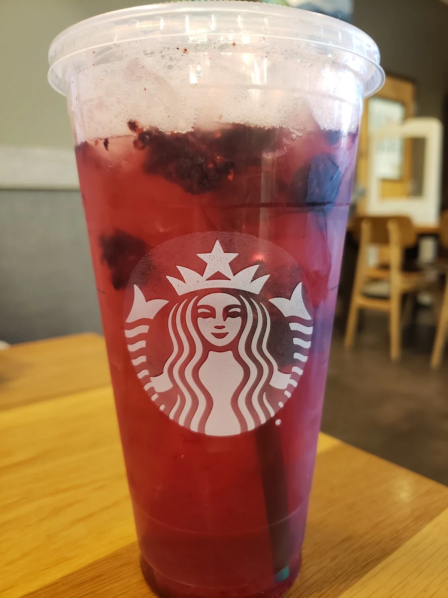 Mango Dragonfruit Iced Tea