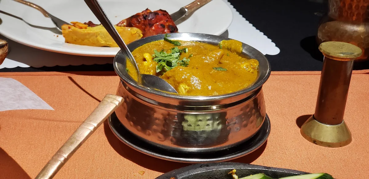 Chicken Tikka Masala, Rangoli