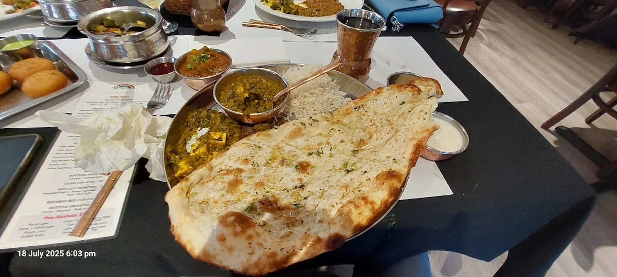 Kabuli Naan, Rangoli