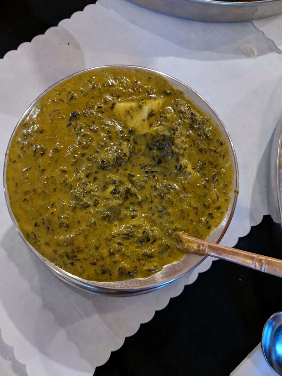 Palak Paneer, Rangoli