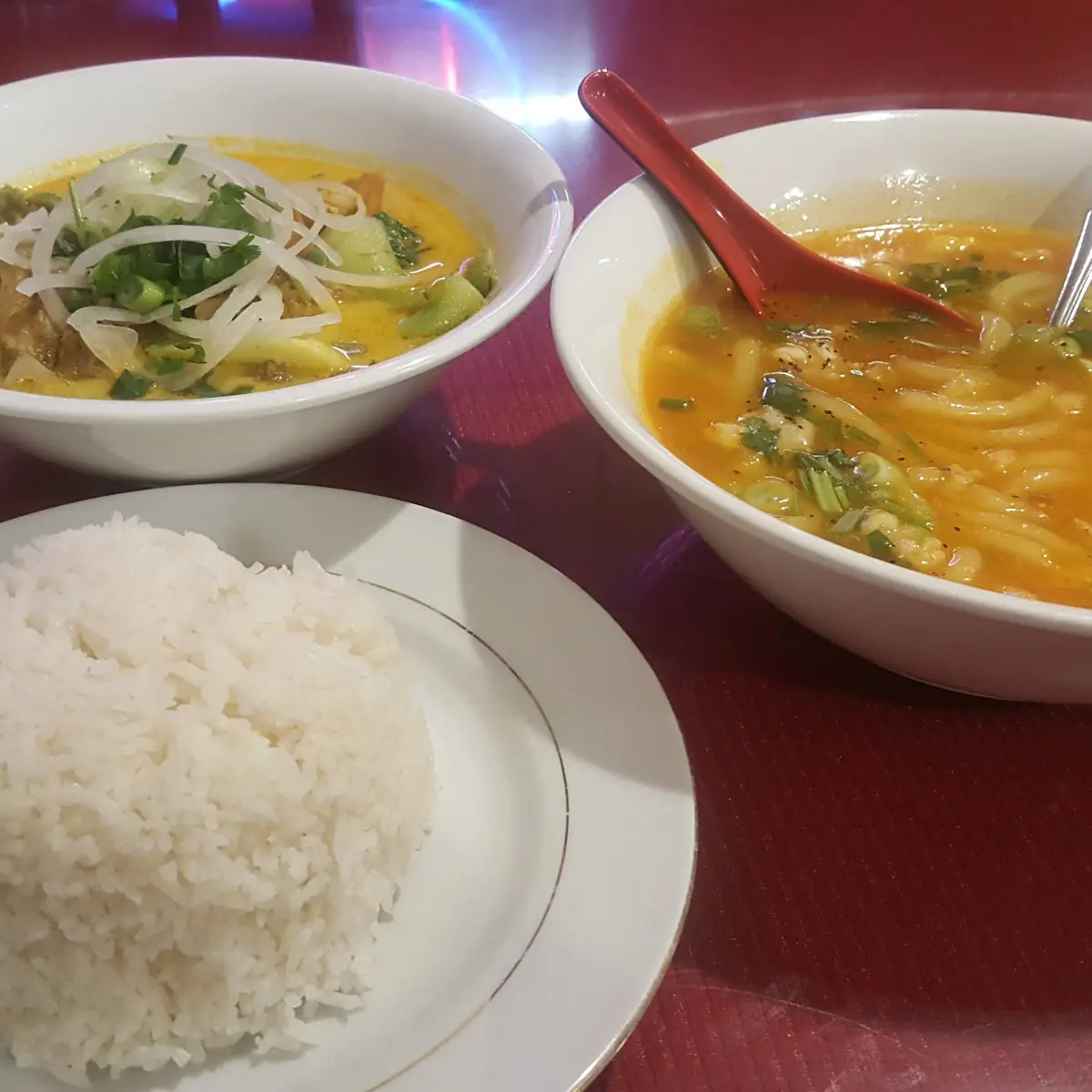 Vietnamese Curry Noodle Soup