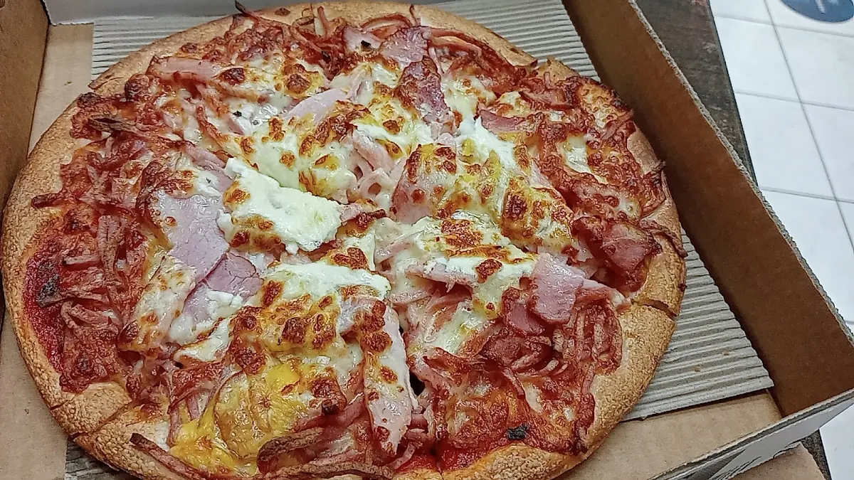 Aussie Pizza, Cielo Pizza & More