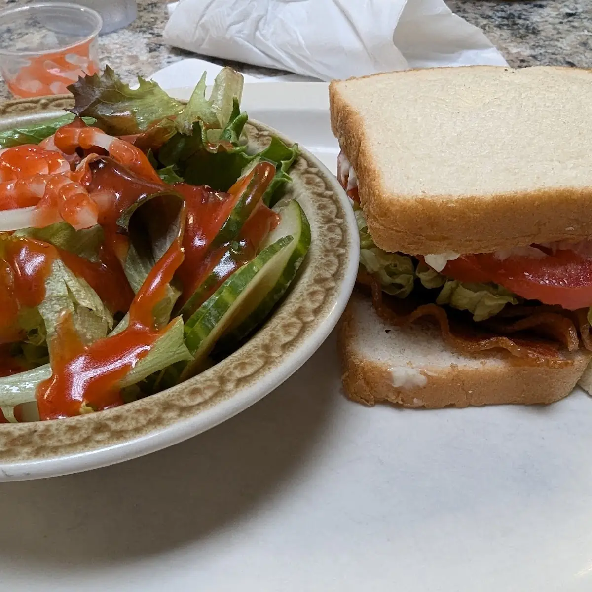 blt with Side Salad