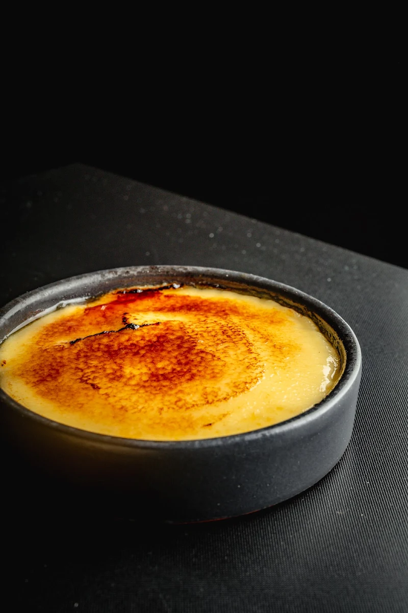Crème Brûlée Au Chocolat Blanc, La Piazzetta Saint-Jean