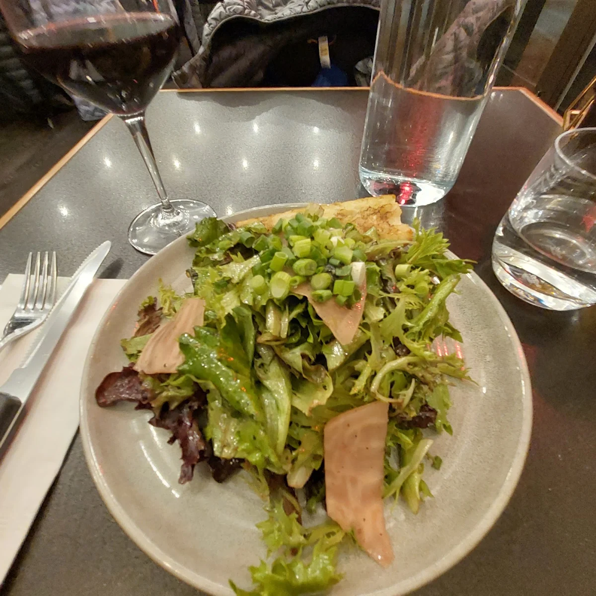 Salade Verte, La Piazzetta Saint-Jean