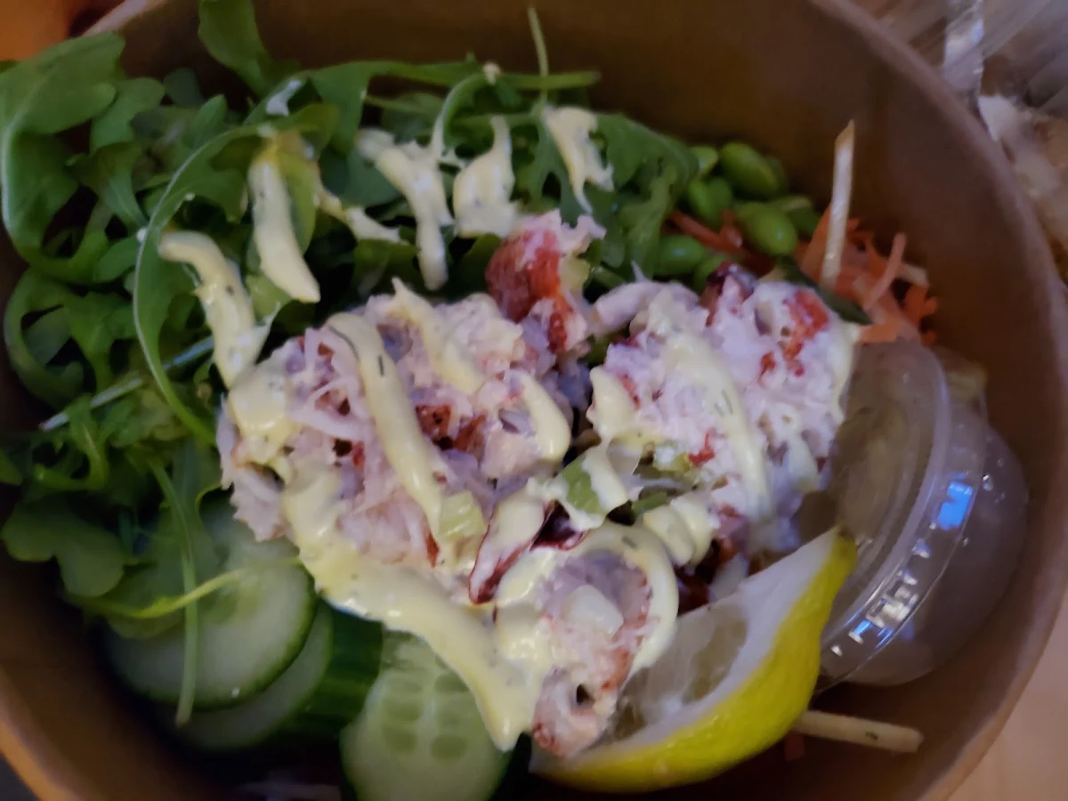 Poke Bol Homard, Restaurant Normandin Montmagny