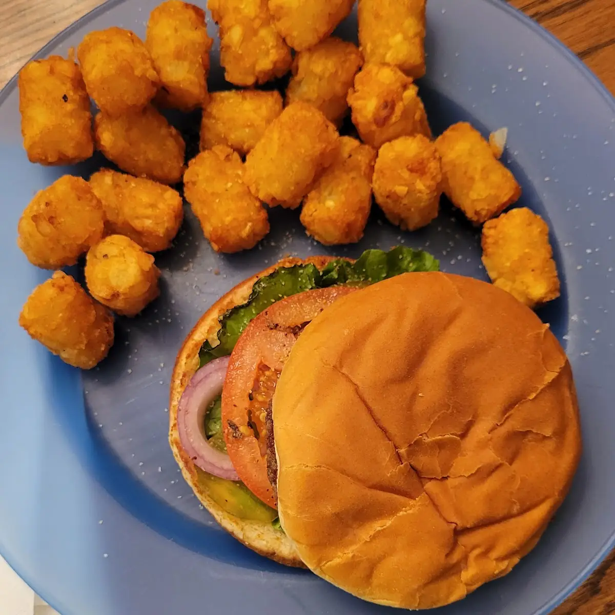 Vegie Burger and Tots