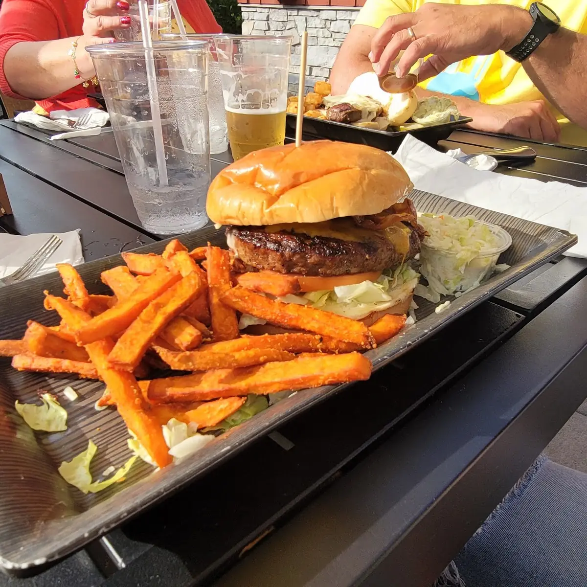 Bacon Cheddar Burger