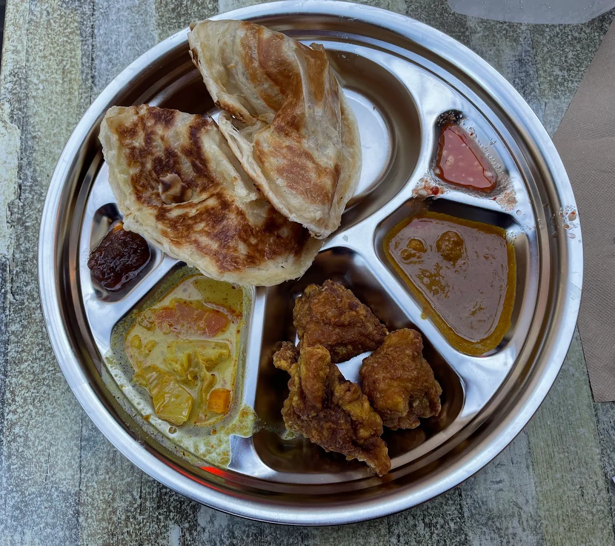 Roti Canai Ayam Goreng, Spice Alley