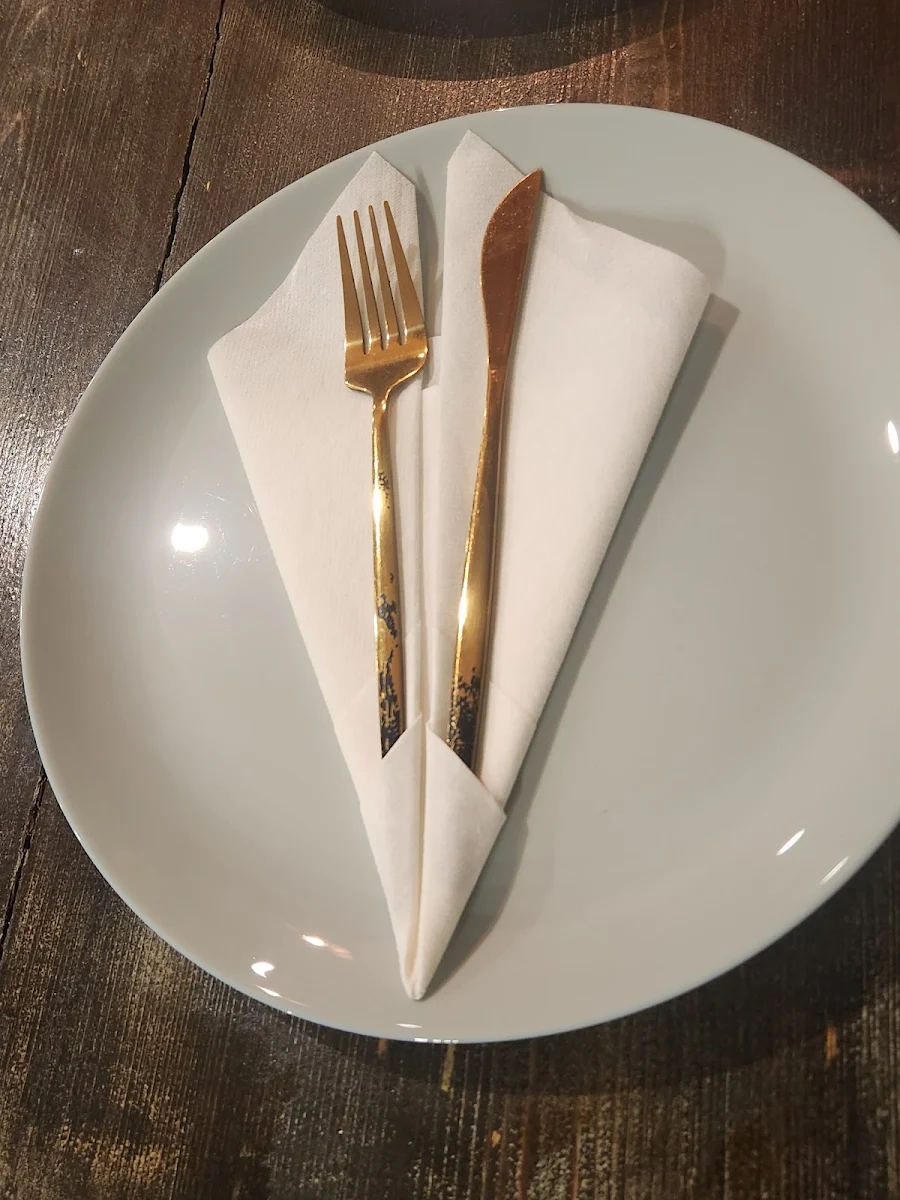 Pretty Table Setting