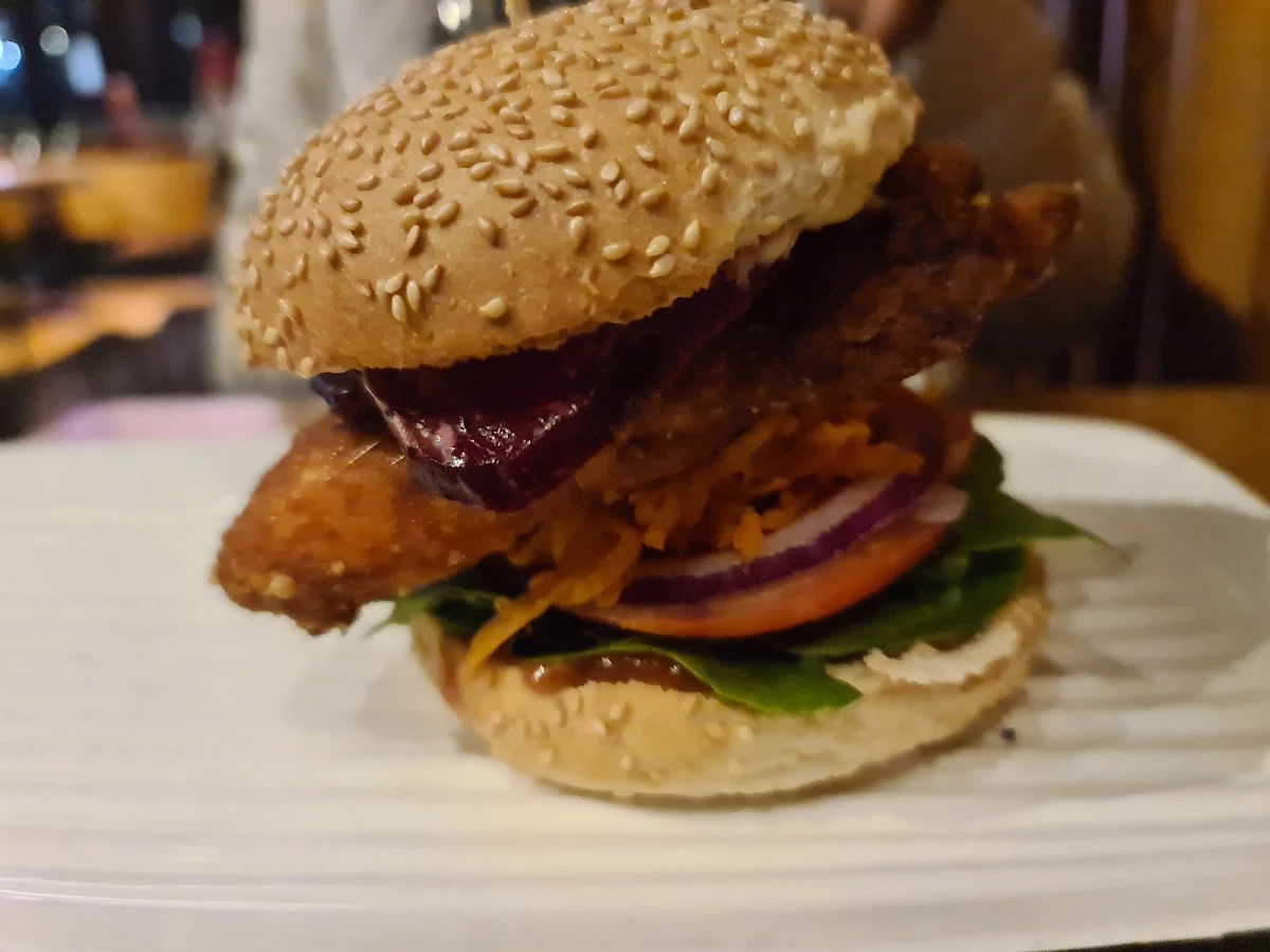 Sweet Chilli Chicken 2060 KJ, Grill'd Burgers - Flinders Lane