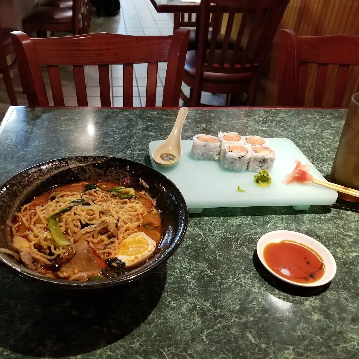 Spicy Ramen with Spicy Tuna Roll