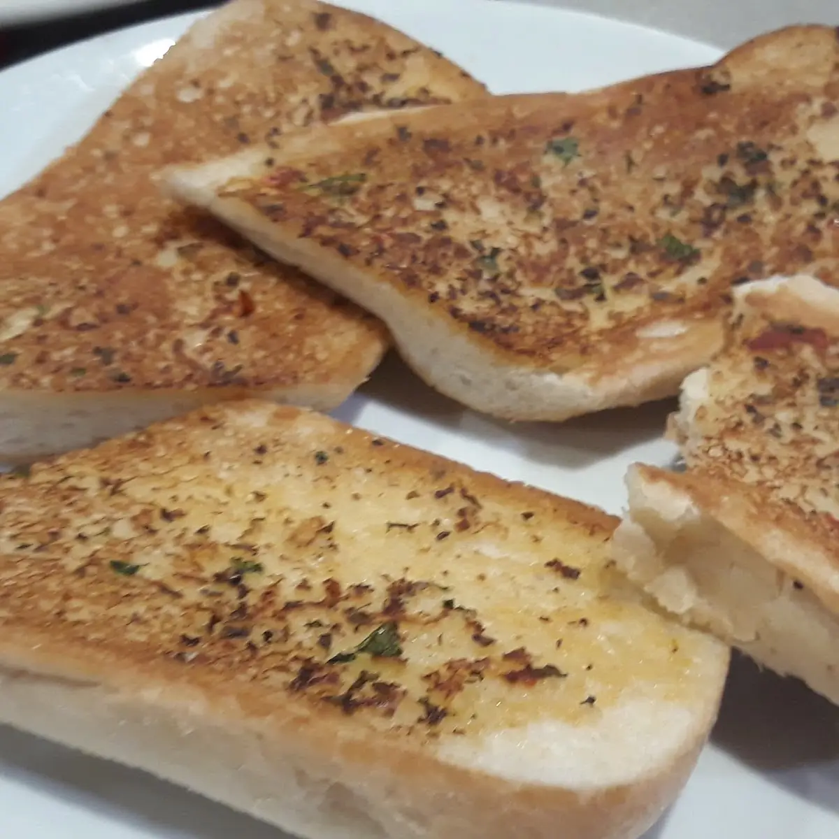 Soup Dinner Salad Garlic Bread & Beverage