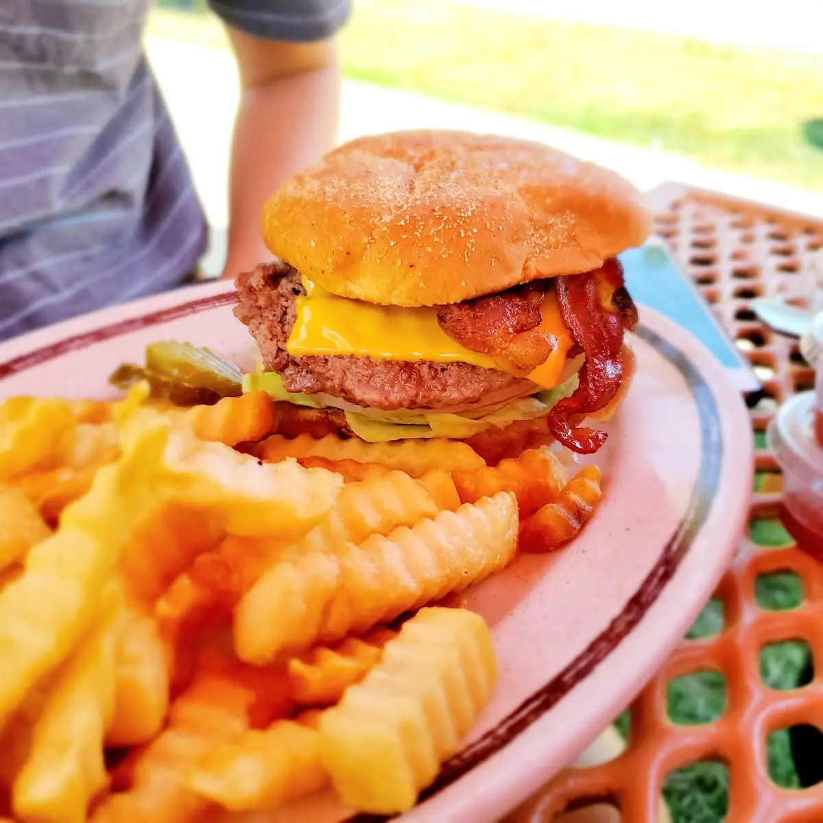 Bacon Cheeseburger