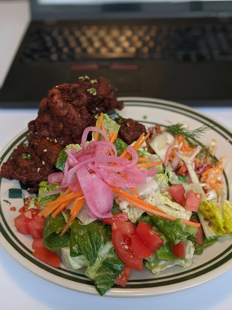Fried Chicken and Garden Salad