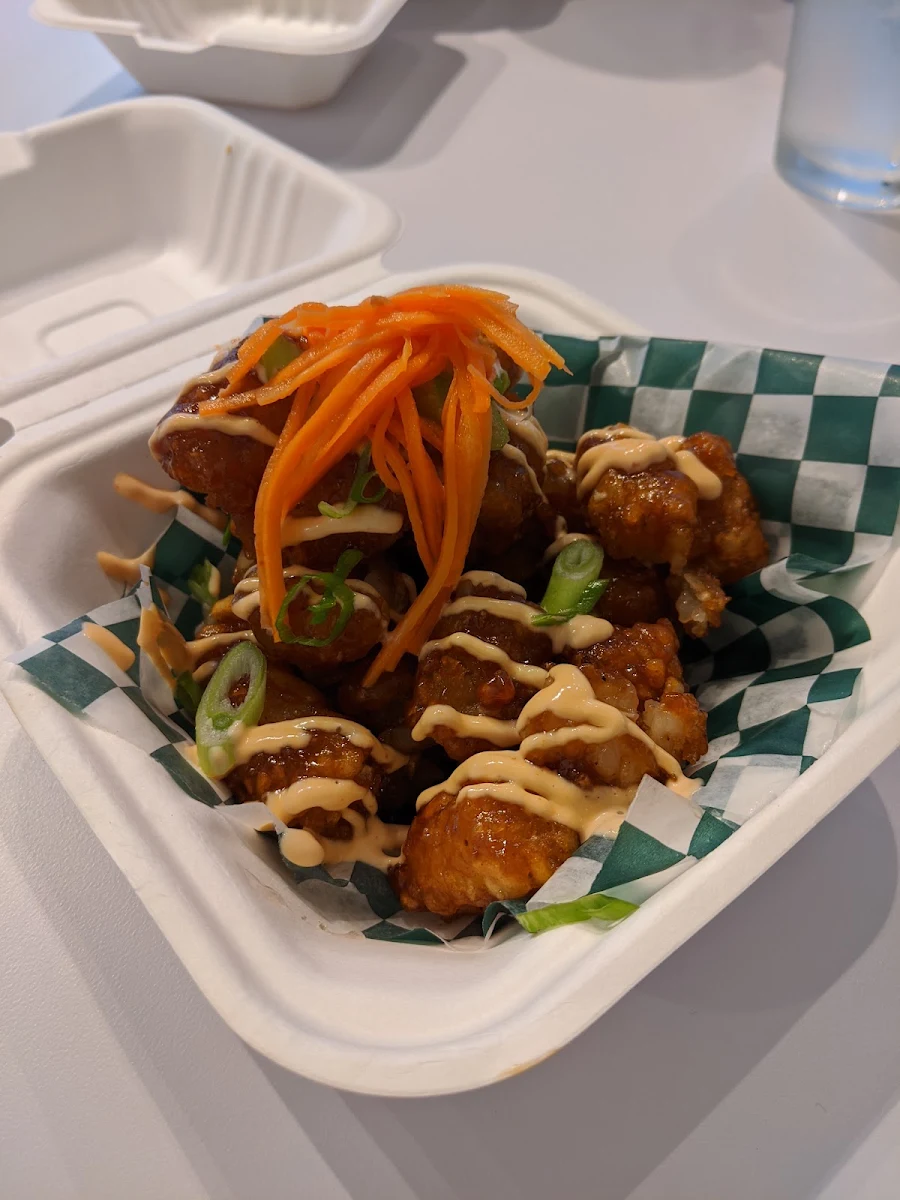 Tuk Tuk Tots