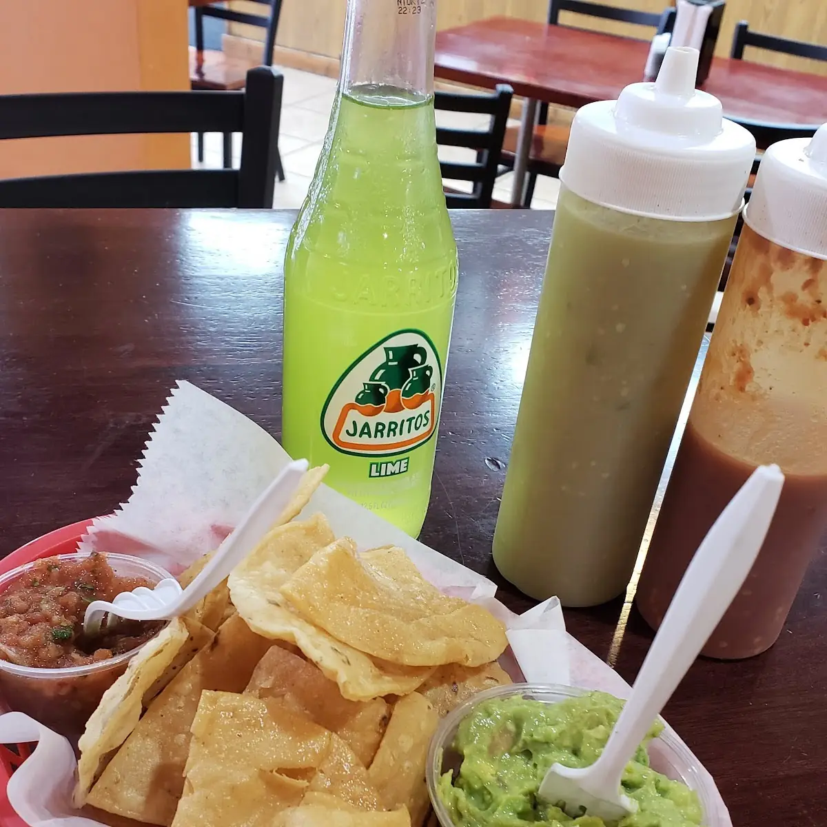 Chips Salsa and Guacamole