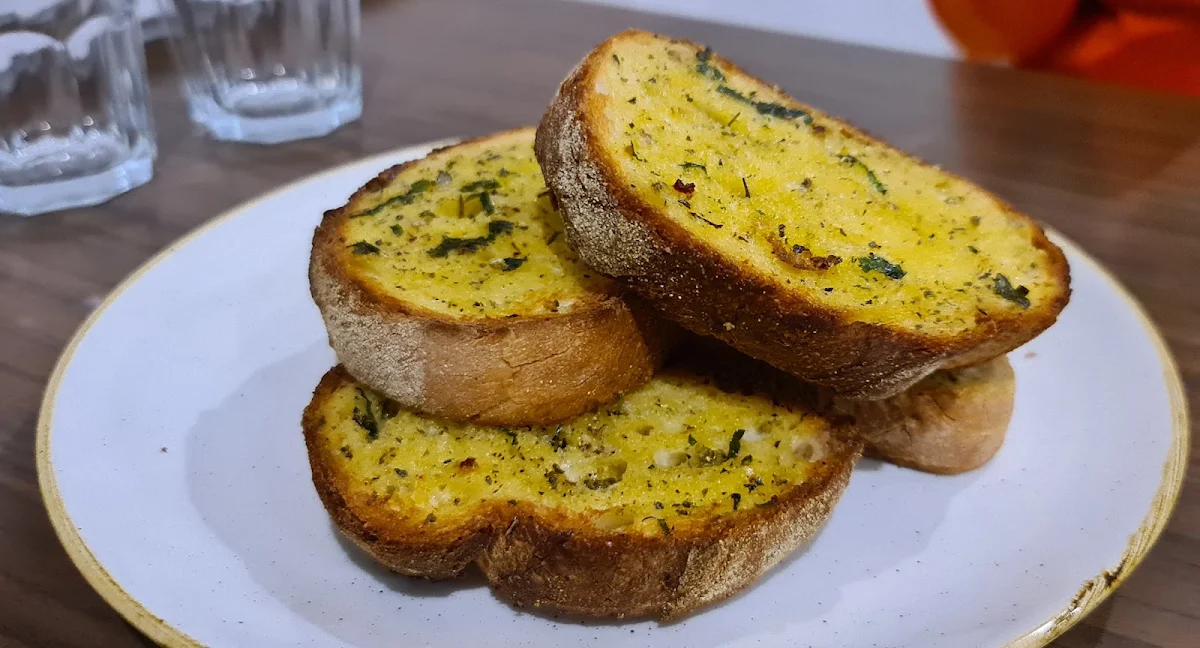 Garlic Bread, La Vita Ristorante Cafe